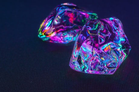 新式鉴别钻石克拉技术，100%揭秘真假，你知道吗？
