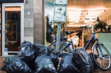 代收垃圾网约工：改变城市环境的新职业